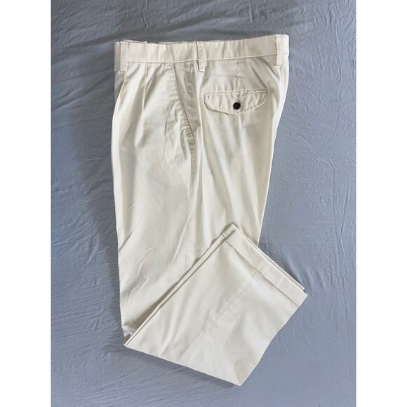 Orvis Men's 'Most Comfortable' Lightweight Flap Pocket Chino Pants. 34X28.5, EUC - Picture 2 of 7